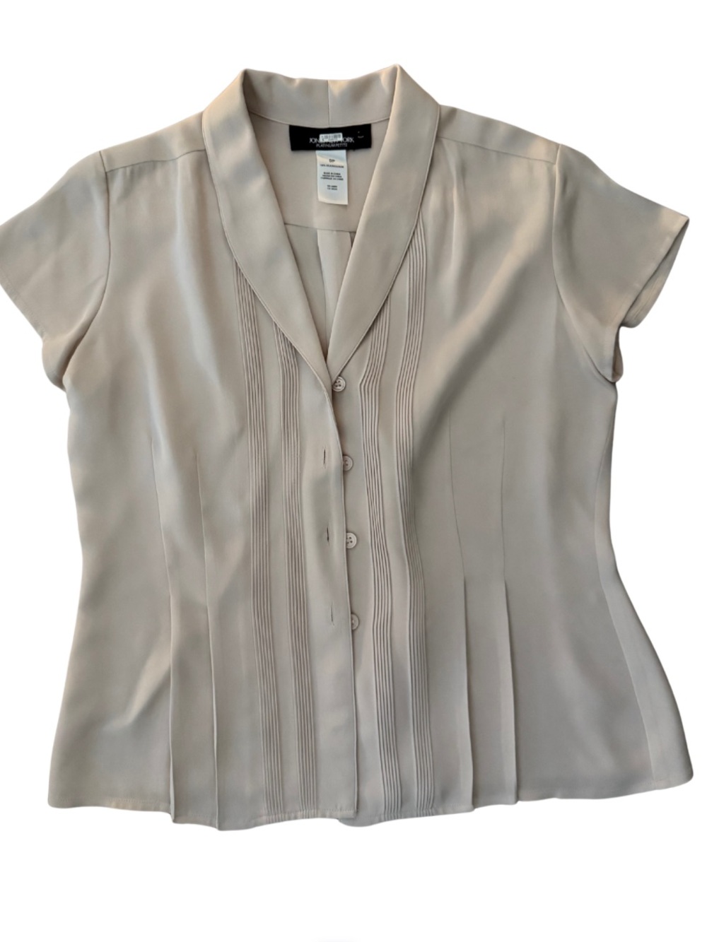 Jones New York Cream Pleated Short Sleeve Blouse